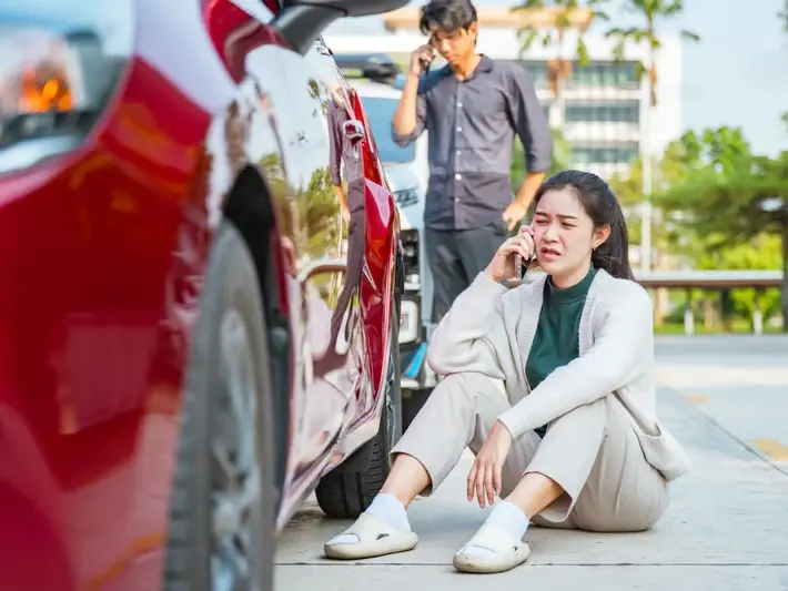 Uber passenger injury lawyer discussing medical bill recovery after collision near Palm Valley Golf Club